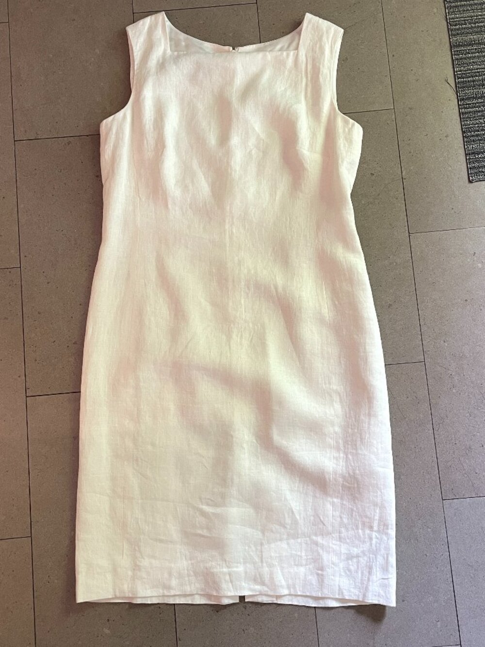 Sunny Choi Creamy White 100% Linen fully lined Cocktail Dress-Size 10